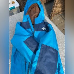 The North Face Kids Two-Tone Blue coat all weather